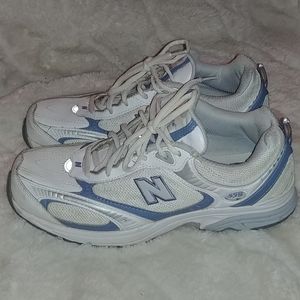 New Balance womens walking shoes Size 9 (dad shoes)
